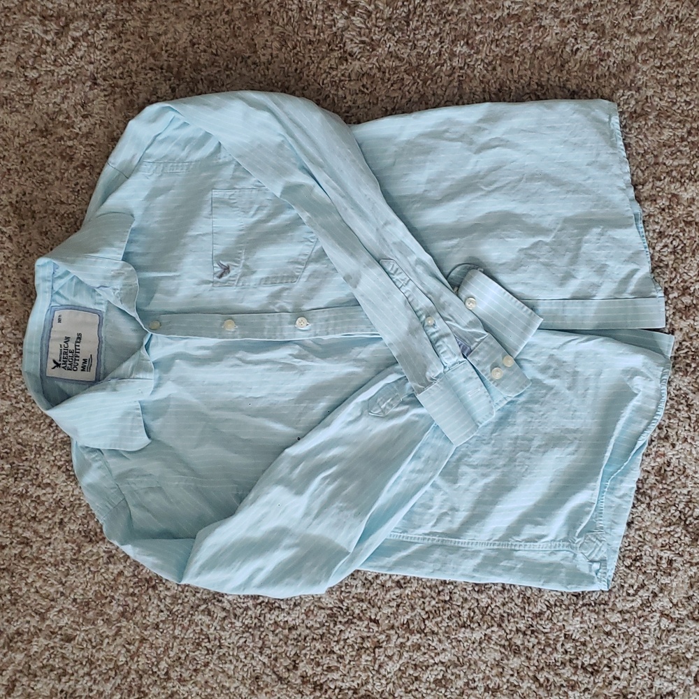 American Eagle Button Down